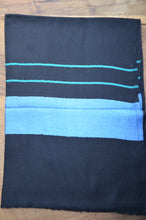 Ladda upp bild till gallerivisning, Kaschmirschal türkis schwarz Seidenrand Totale